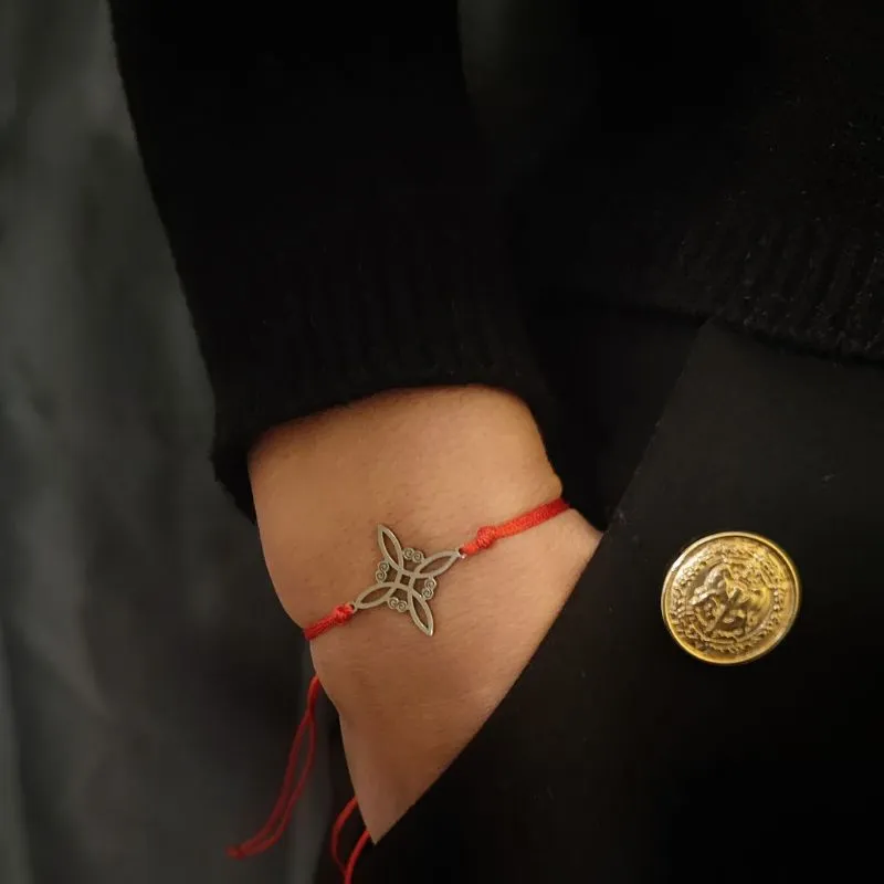 Pulsera de Acero con Nudo de Bruja