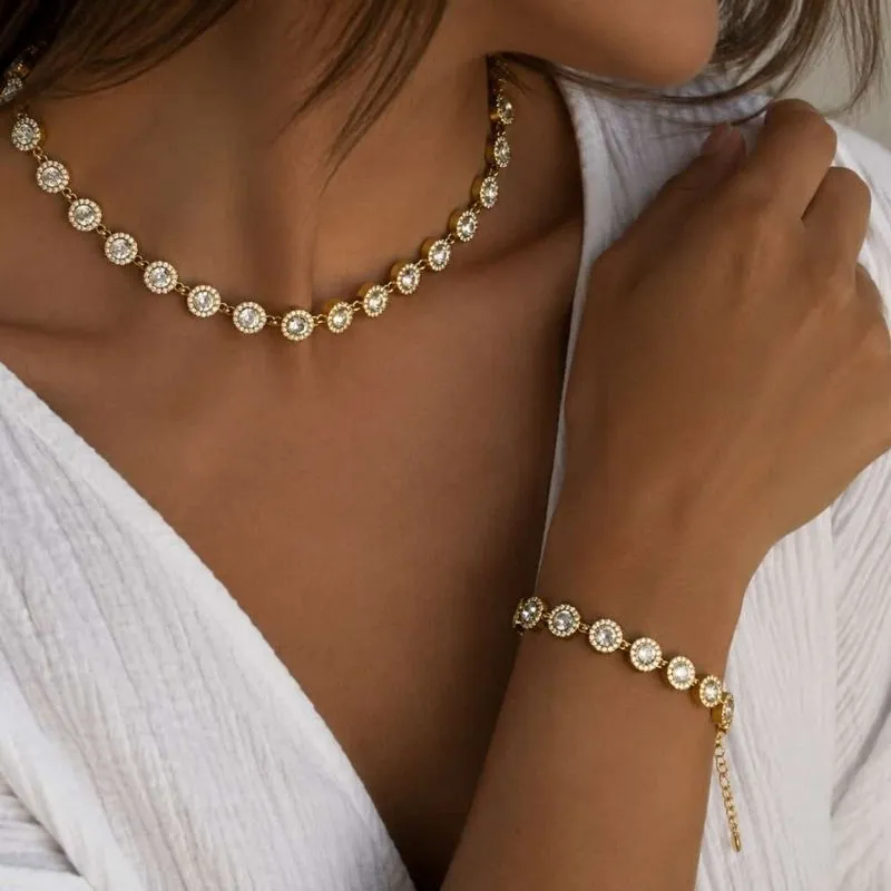 Conjunto de Collar y Pulsera Dorados